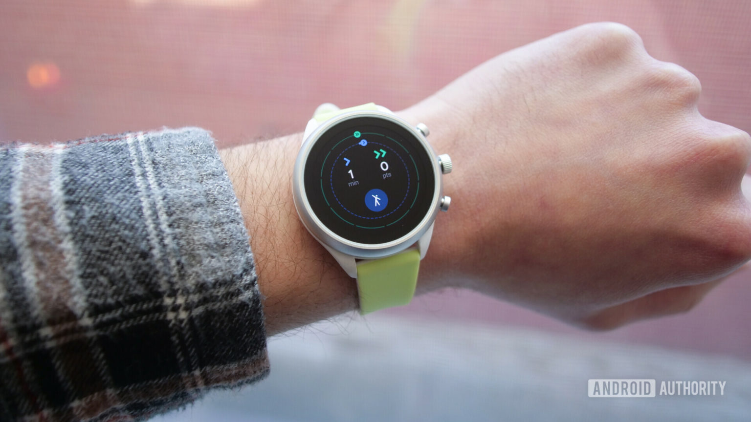fitness tracker compatible with google pixel 2