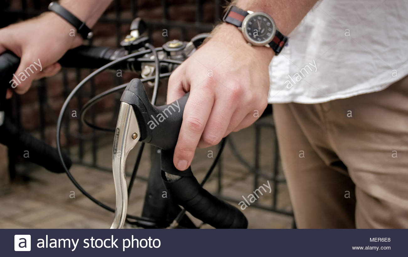 How To Wear A Watch And Fitness Tracker Wearable Fitness Trackers