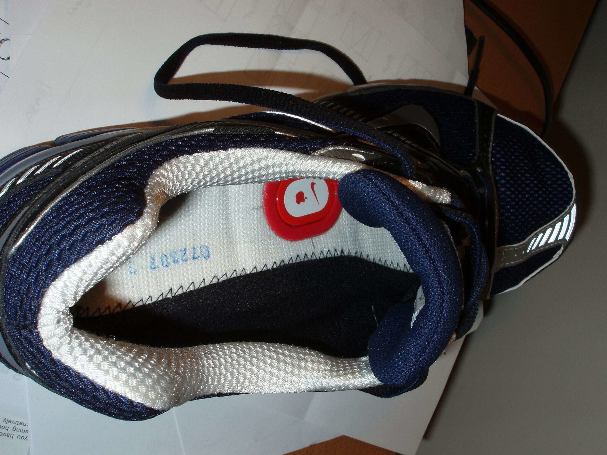 nike sneaker tracker