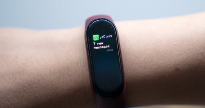 Fitness Tracker Email Notifications - Wearable Fitness Trackers
