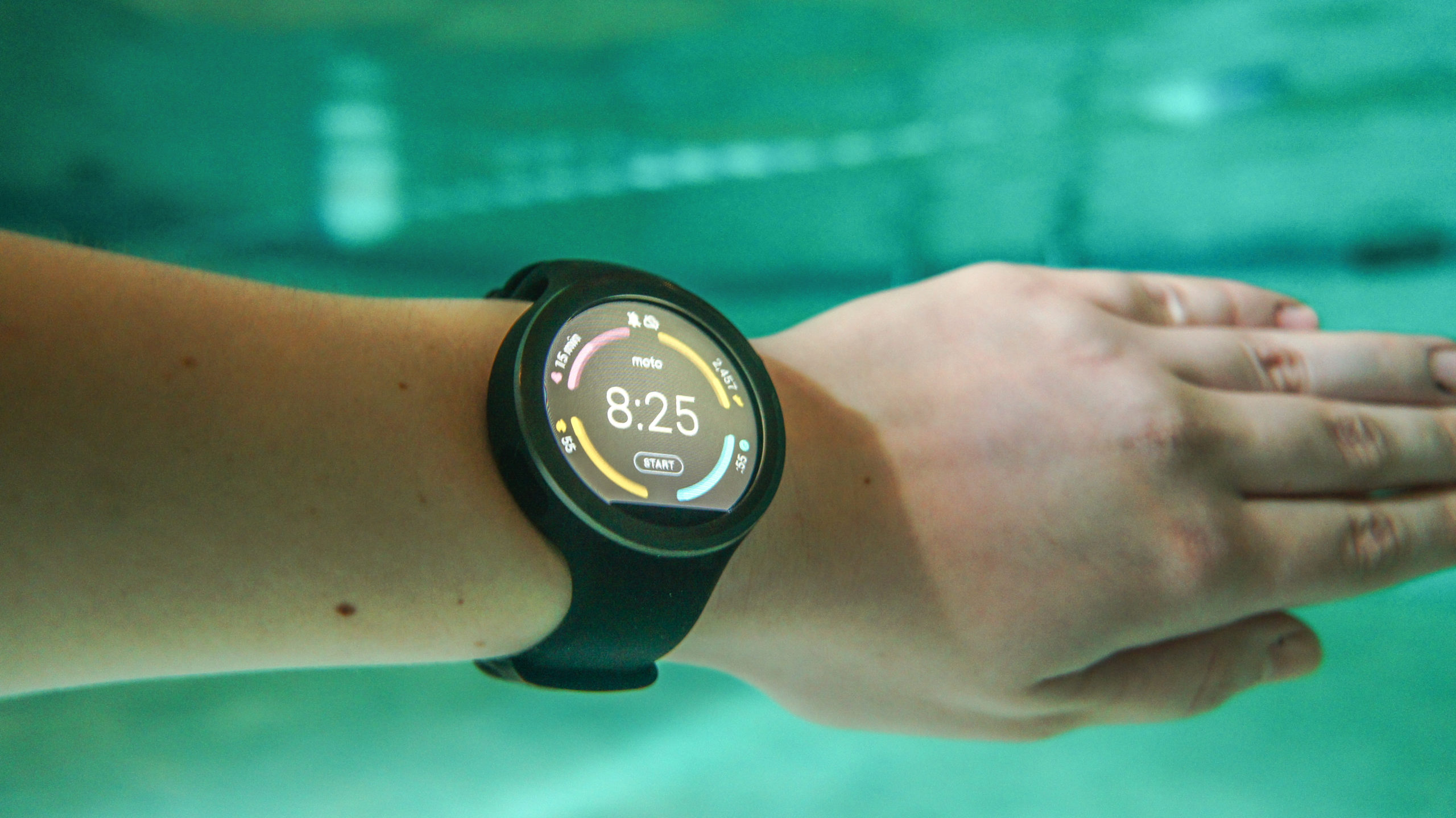 moto fitness band
