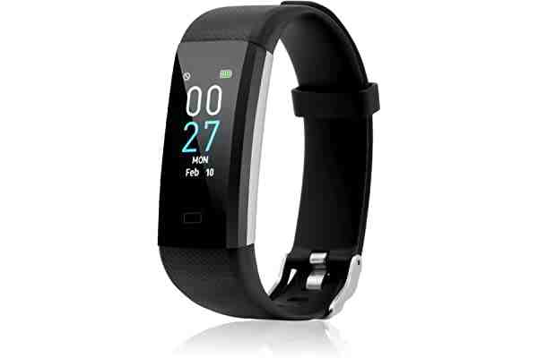 Which Fitbit is best for blood pressure?